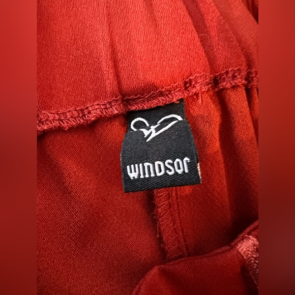 BUNDLE. American eagle puffersleeve blouse + high waisted paperbag dress pants - Picture 2 of 8